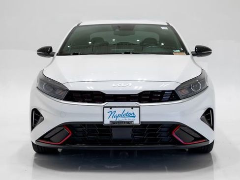 Used 2023 Kia Forte GT-Line w/ GT-Line Premium Package FWD image 4