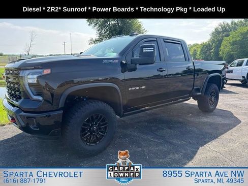 Used 2025 Chevrolet Silverado 2500 ZR2 w/ Technology Package AWD/4WD image 9