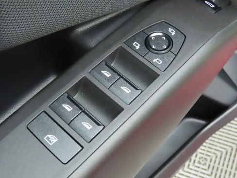 Certified 2025 BMW X3 xDrive30i w/ Premium Package image 25