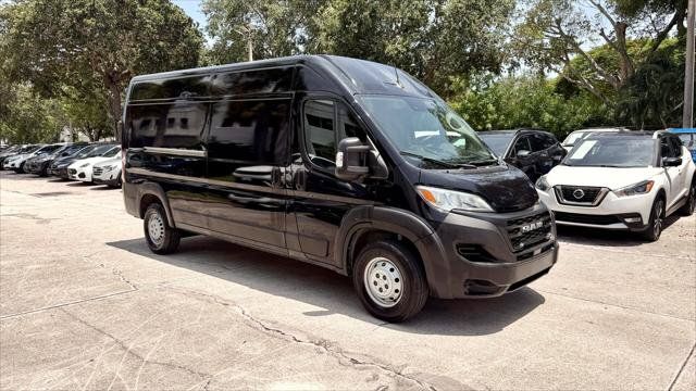 Used 2023 RAM ProMaster 2500 FWD image 11