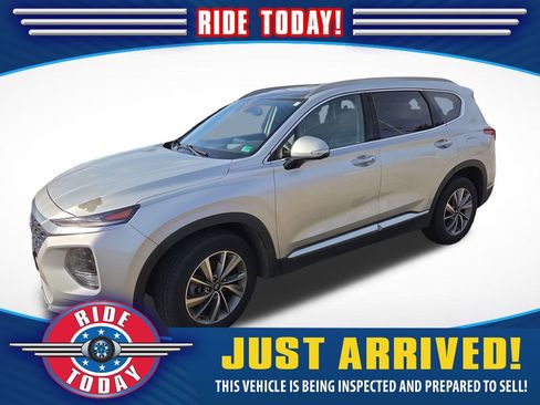 Used 2019 Hyundai Santa Fe AWD image 1