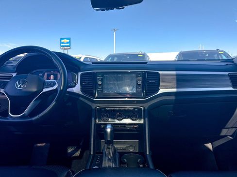 Used 2023 Volkswagen Atlas SEL image 26