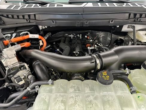 New 2025 Ford F150 Platinum w/ Equipment Group 703A Plus image 38