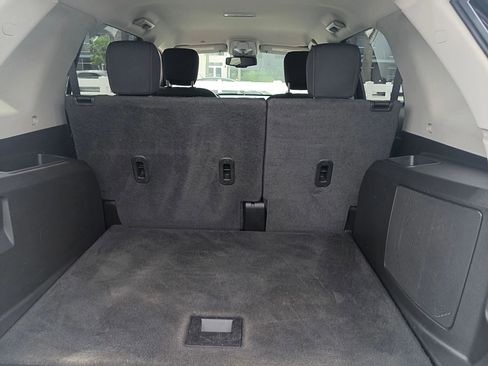 Used 2015 GMC Terrain SLE FWD image 9