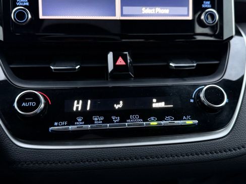 Used 2020 Toyota Corolla SE image 26