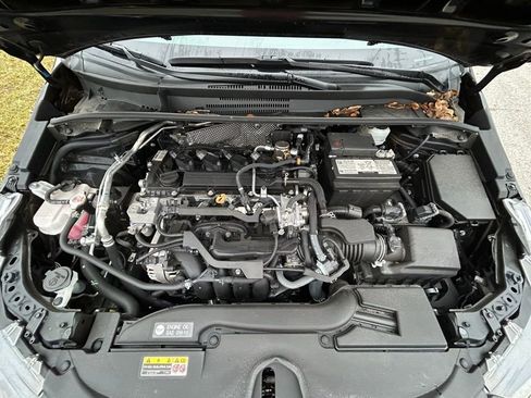 Used 2023 Toyota Corolla LE image 11