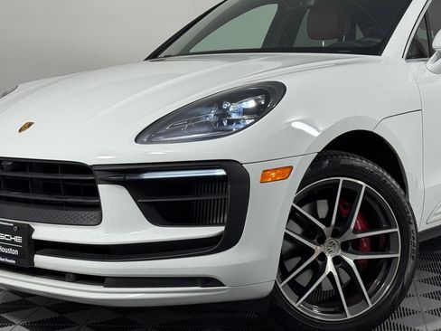 Used 2022 Porsche Macan S image 11