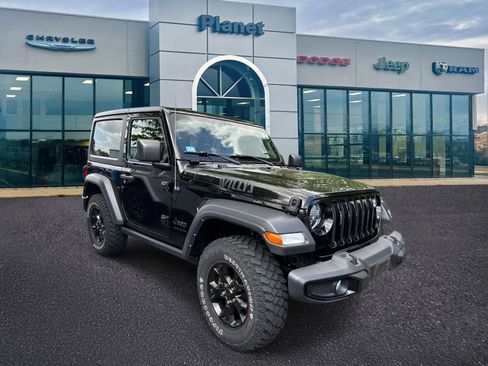 Used 2022 Jeep Wrangler Sport AWD/4WD image 1