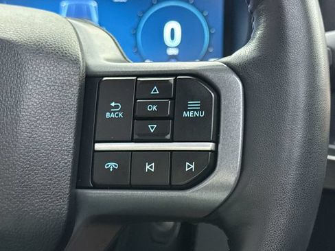 Used 2024 Ford F350 Lariat w/ Lariat Ultimate Package AWD/4WD image 28
