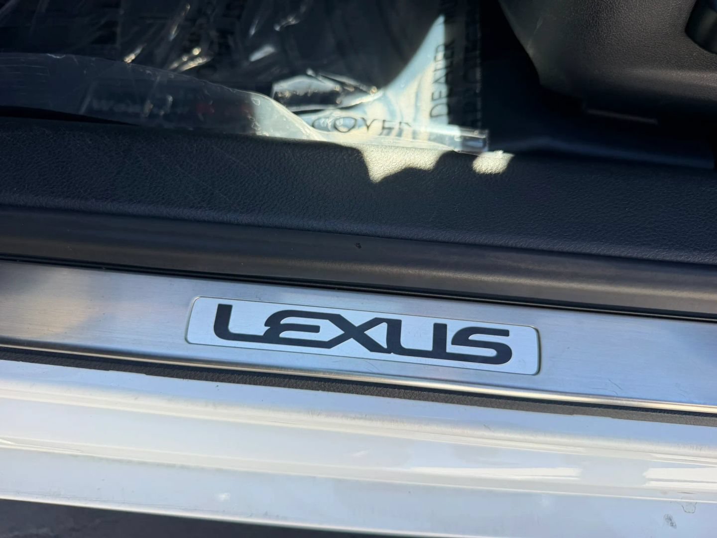 Used 2019 Lexus IS 300 F Sport w/ F Sport Package RWD image 14