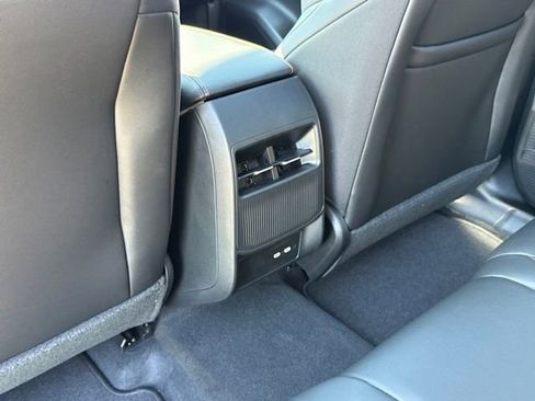 New 2026 Jeep Cherokee Limited AWD/4WD image 26