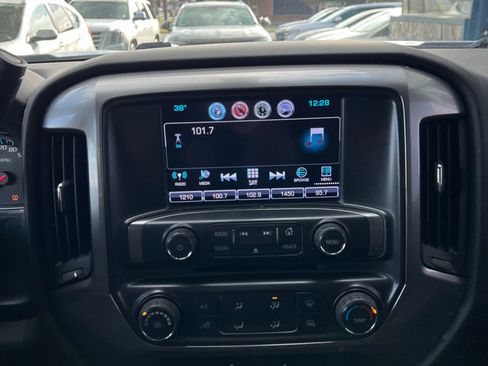 Used 2018 Chevrolet Silverado 1500 LT image 9