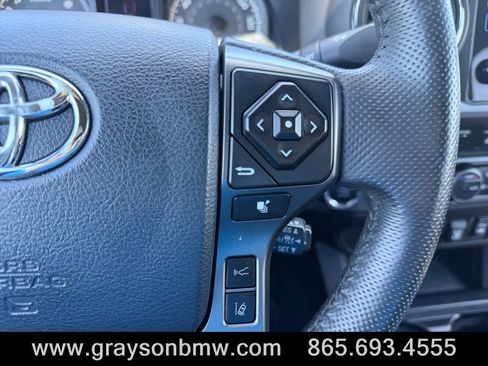 Used 2019 Toyota Tacoma TRD Off-Road AWD/4WD image 25