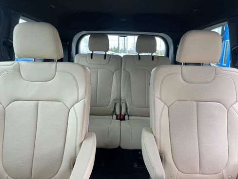 Used 2023 Jeep Grand Cherokee L Limited w/ Luxury Tech Group II AWD/4WD image 27