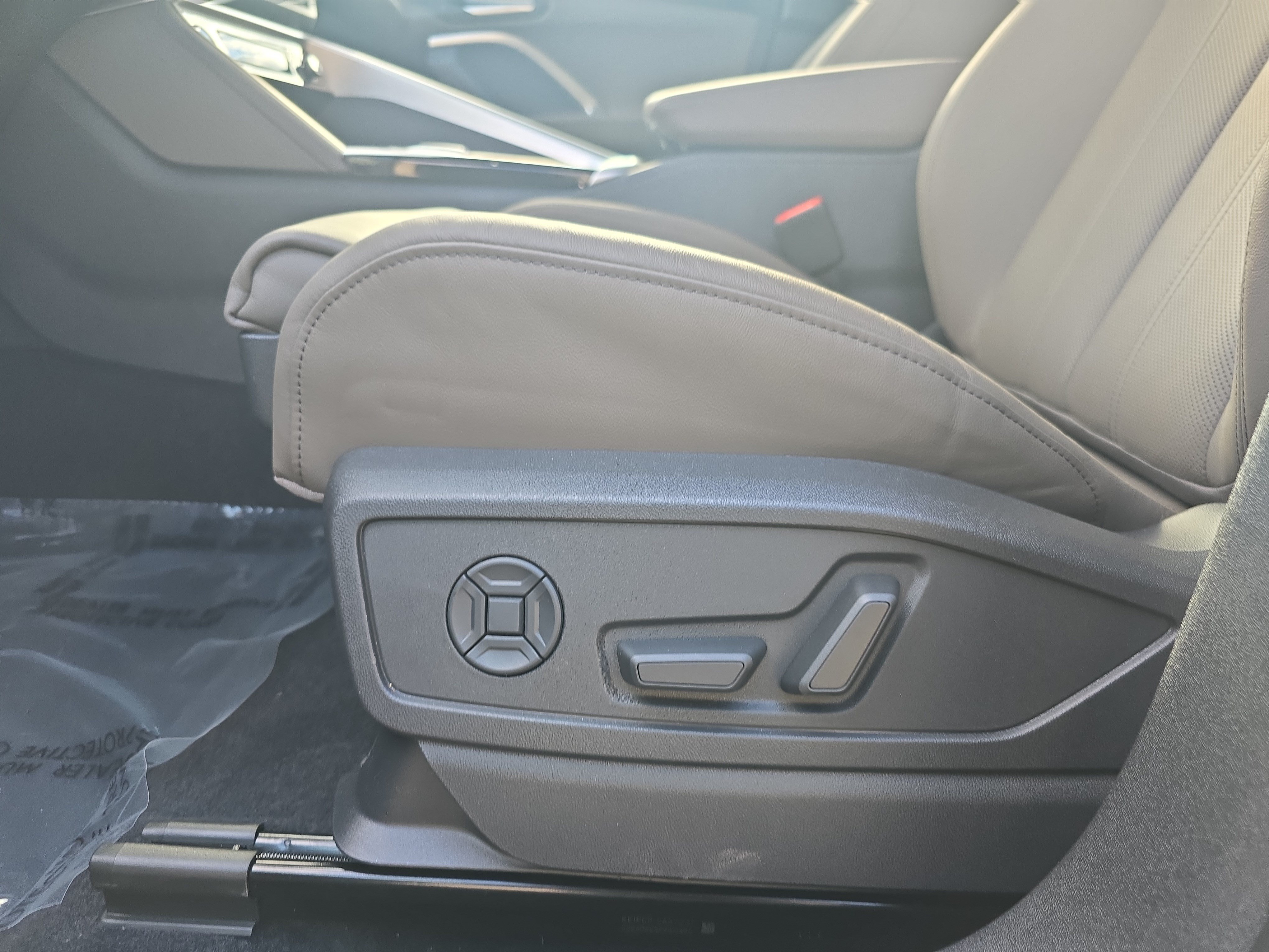 New 2026 Audi Q5 Premium Plus AWD/4WD image 25