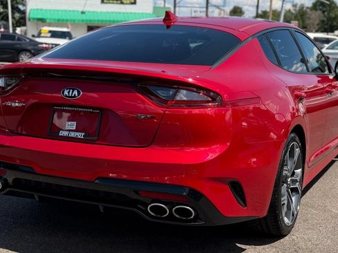 Used 2018 Kia Stinger GT2 RWD image 3