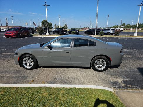 Used 2023 Dodge Charger SXT image 5