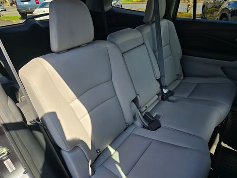 Used 2017 Honda Pilot EX-L image 8