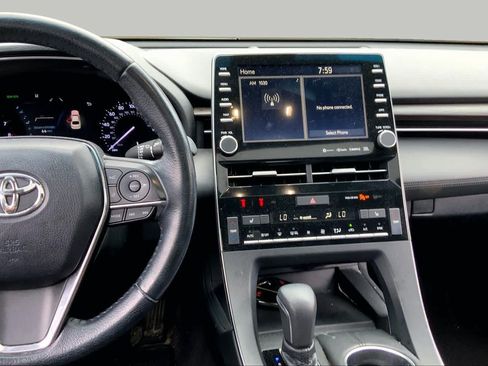 Used 2019 Toyota Avalon XLE w/ Moonroof Package FWD image 7