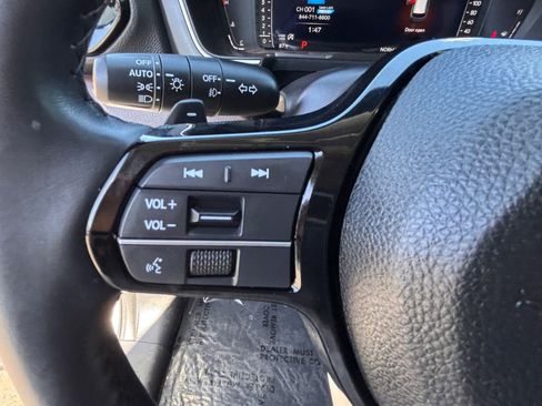 Used 2023 Honda Pilot Elite image 25