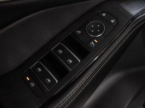 Used 2021 Nissan Rogue Platinum image 23