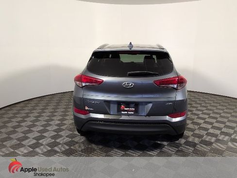 Used 2018 Hyundai Tucson SEL image 6