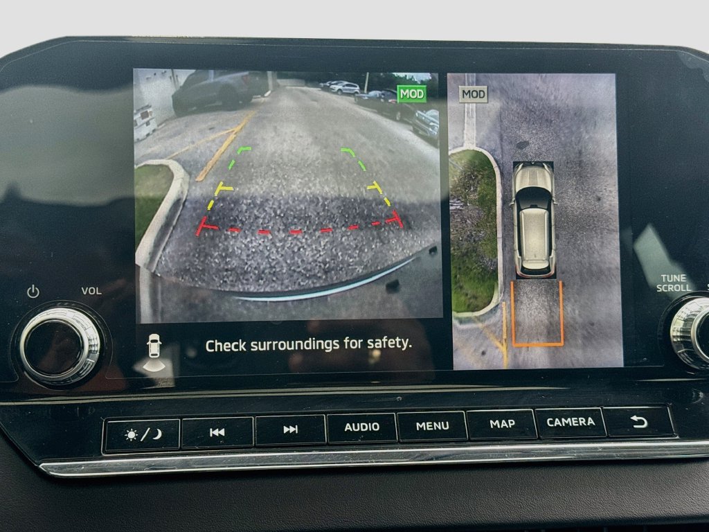 Used 2023 Mitsubishi Outlander SE FWD image 15