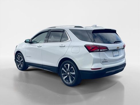 Used 2023 Chevrolet Equinox Premier FWD image 5