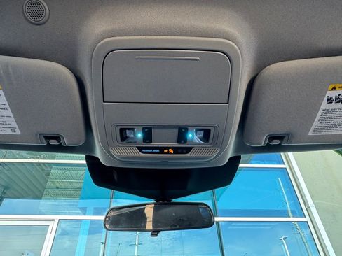 Used 2024 Ford Explorer XLT w/ Equipment Group 202A image 26