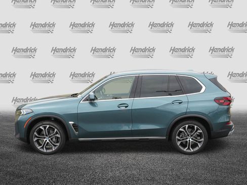 Used 2024 BMW X5 xDrive40i image 6