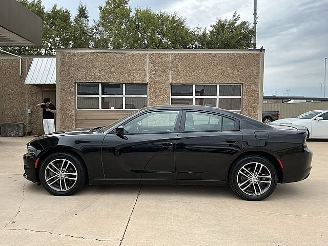 Used 2019 Dodge Charger SXT AWD/4WD image 8