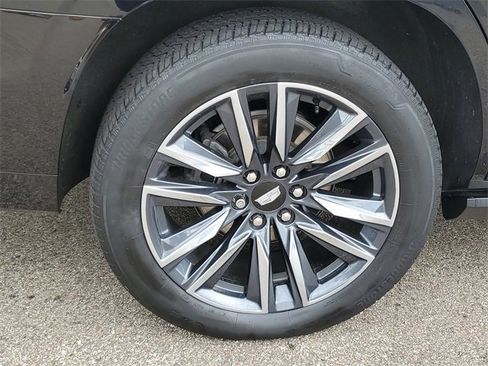 Certified 2023 Cadillac Escalade Sport Platinum image 7