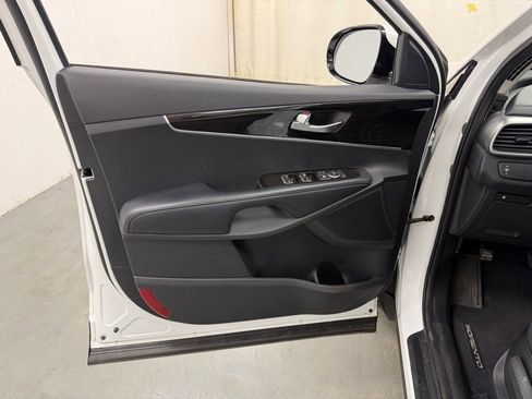 Used 2020 Kia Sorento L FWD image 20
