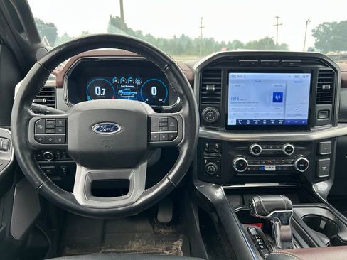 Used 2022 Ford F150 Lariat w/ Equipment Group 502A High AWD/4WD image 13
