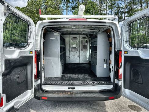 Used 2017 Ford Transit 250 130 Low Roof w/ Exterior Upgrade Package RWD image 23