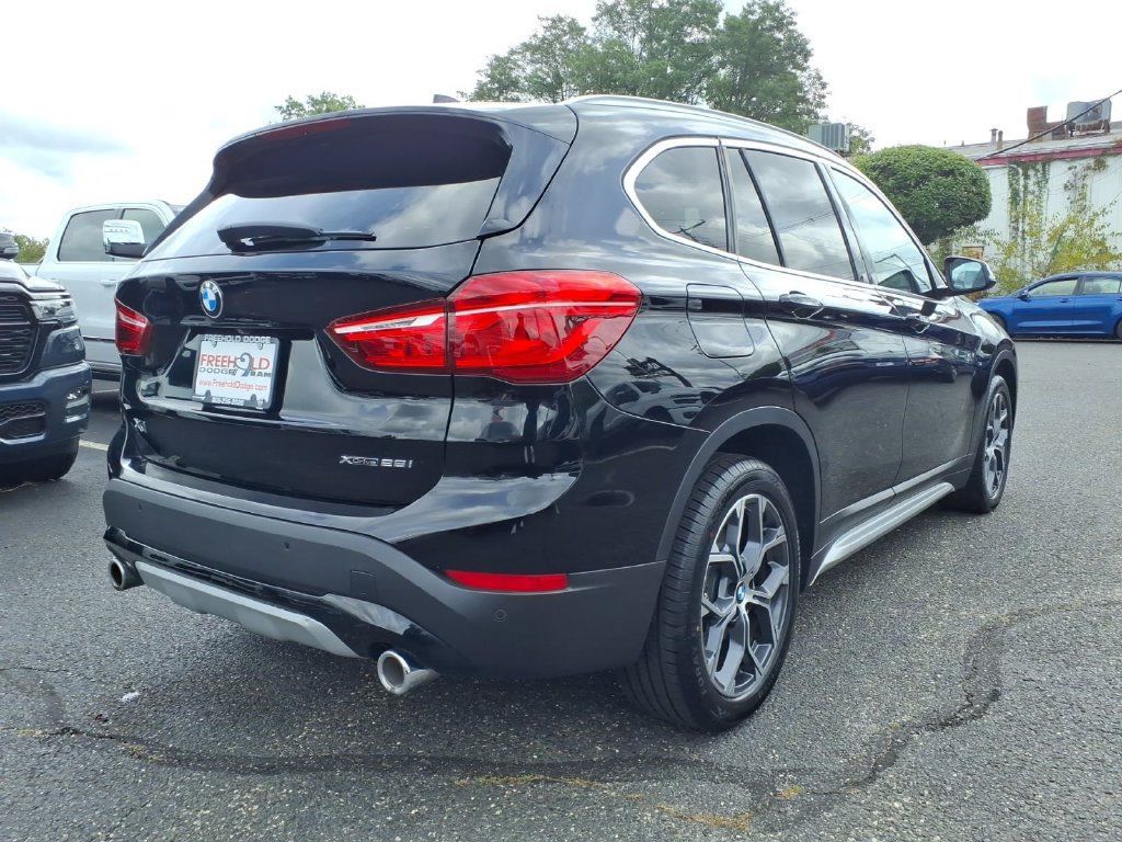 Used 2022 BMW X1 xDrive28i w/ Convenience Package AWD/4WD image 19