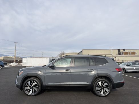 New 2026 Volkswagen Atlas SE image 9