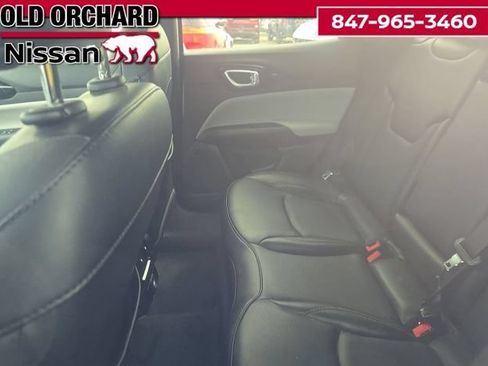 Used 2023 Jeep Compass Limited AWD/4WD image 7