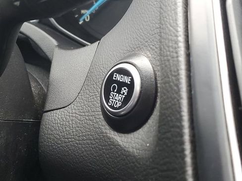 Used 2017 Ford Focus Titanium image 24