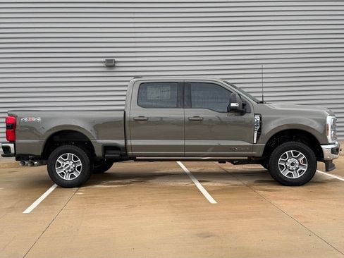 New 2026 Ford F350 Lariat w/ Lariat Ultimate Package AWD/4WD image 2