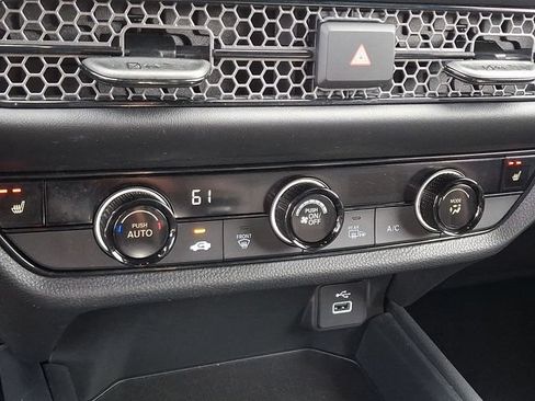 Certified 2024 Honda HR-V Sport image 15