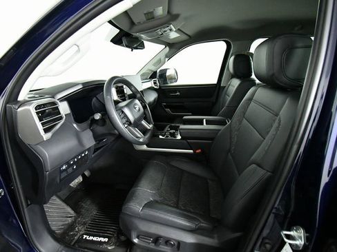 Used 2024 Toyota Tundra Limited image 5