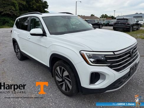 Used 2024 Volkswagen Atlas SE w/ Panoramic Sunroof Package AWD/4WD image 7