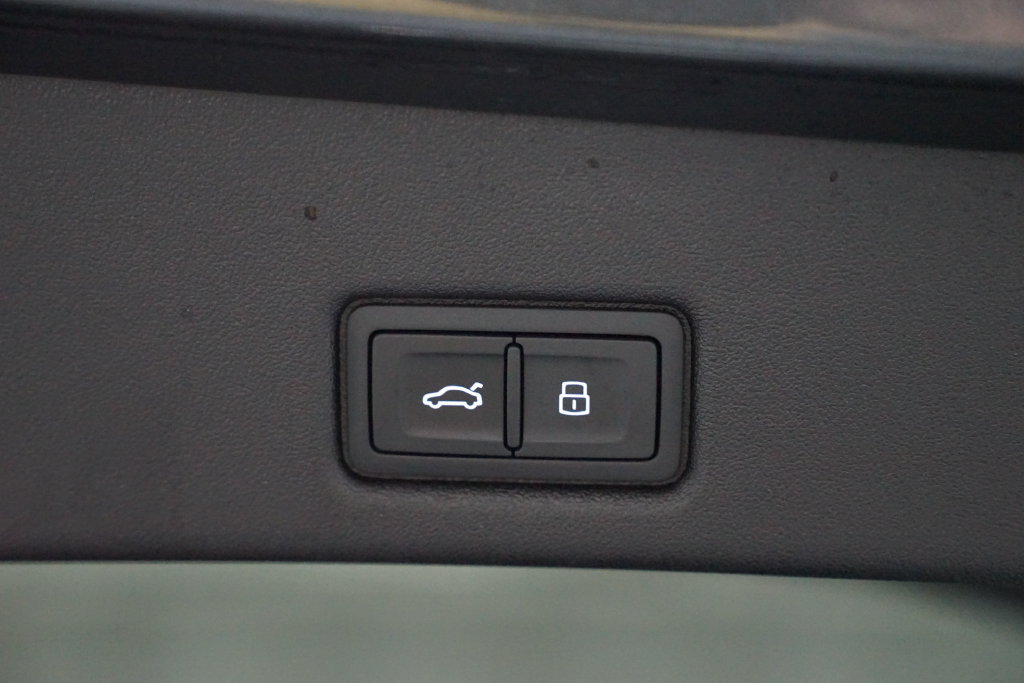 Used 2025 Audi Q5 Premium Plus AWD/4WD image 36