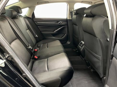 Used 2020 Honda Accord EX image 39