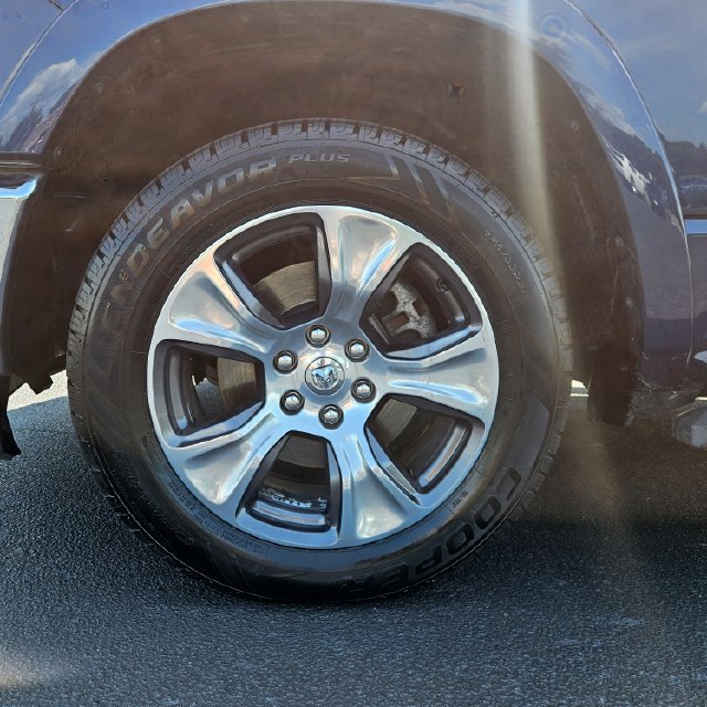 Used 2022 RAM 1500 Laramie AWD/4WD image 36