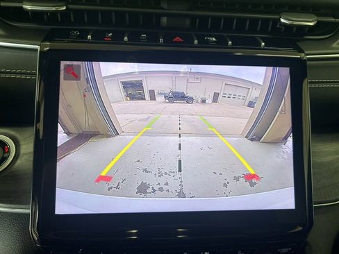 Used 2023 Jeep Grand Cherokee L Overland image 13