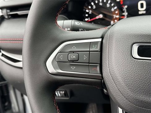 New 2026 Jeep Compass Trailhawk image 10