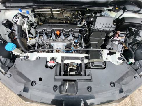 Used 2017 Honda HR-V LX image 11