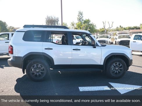 Used 2025 Toyota Land Cruiser w/ Premium Package image 7